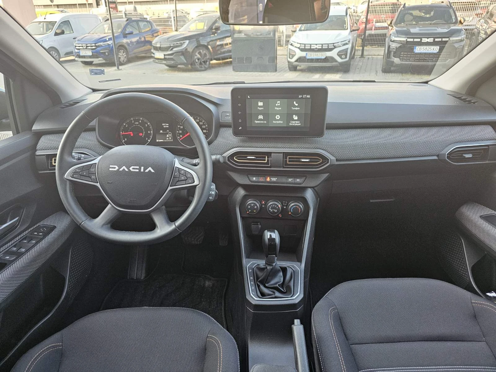 Dacia Sandero 1.0 TCe 90 Stop&Start EDC - изображение 7