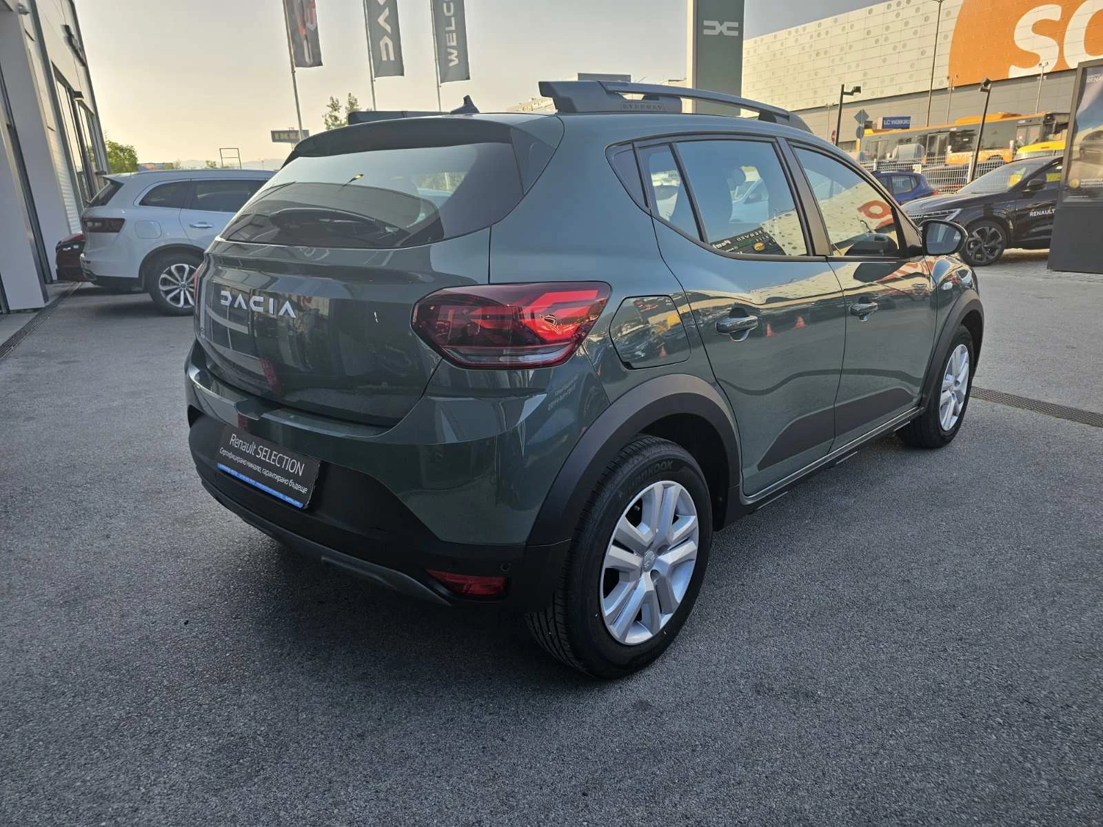 Dacia Sandero 1.0 TCe 90 Stop&Start EDC - изображение 5