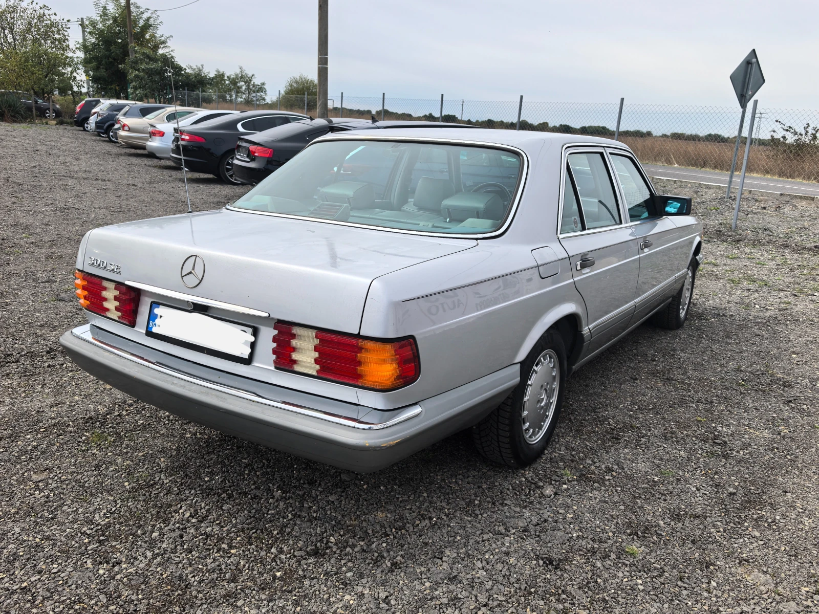 Mercedes-Benz 126 300SE 3.0i - изображение 5