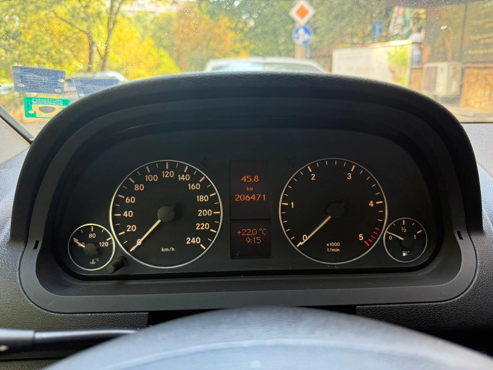 Mercedes-Benz A 180 W169 - изображение 2