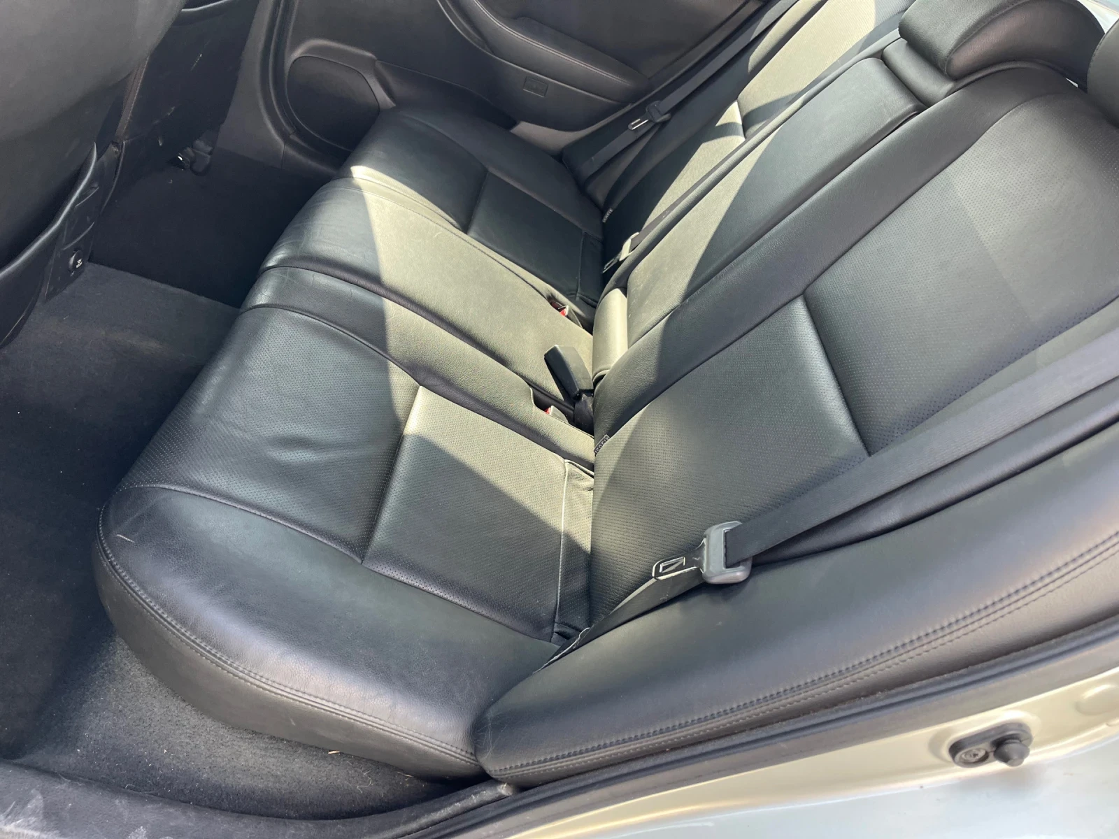 Toyota Avensis 2.0D4D 150х.км - изображение 9