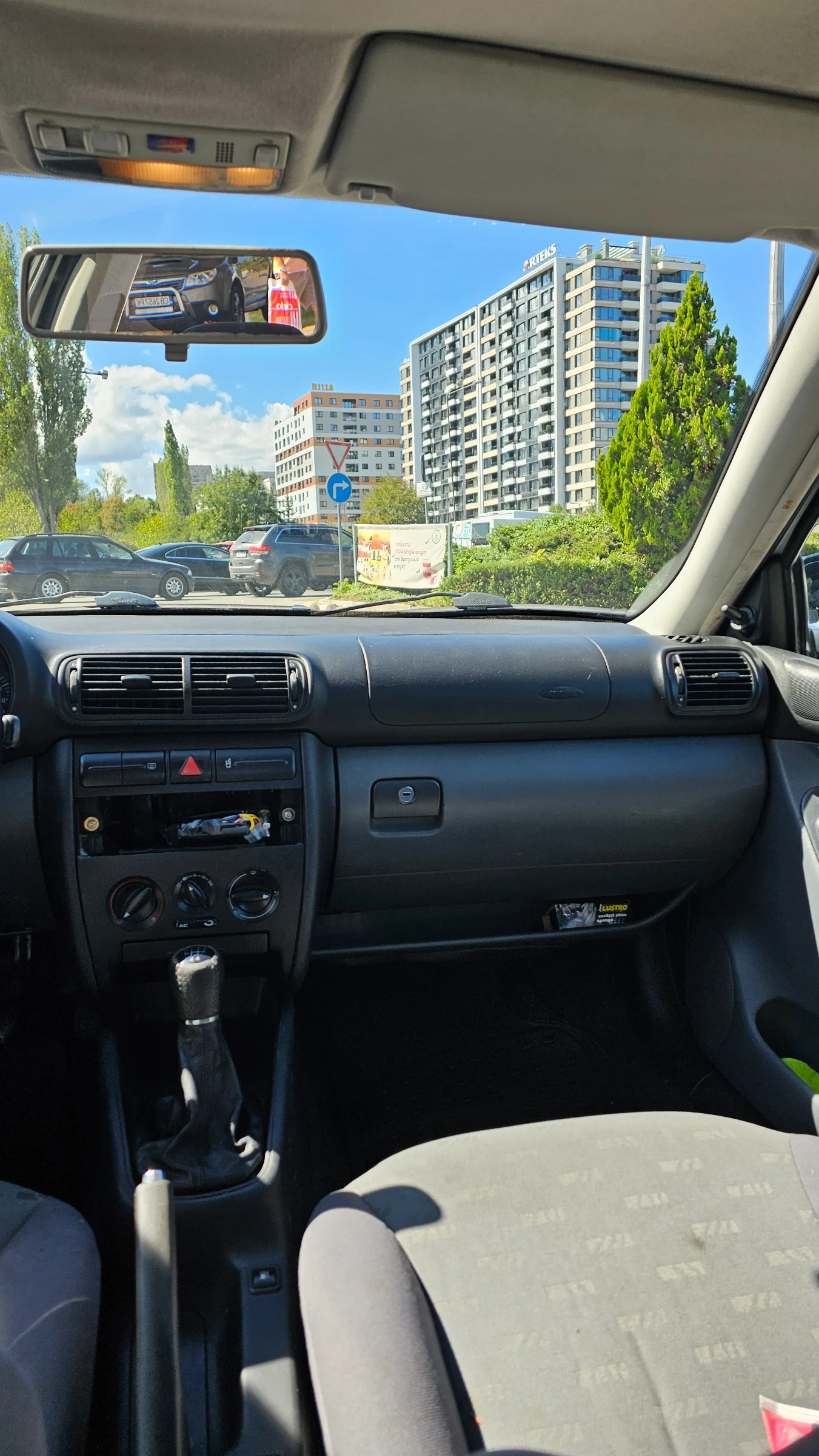 Seat Leon 1.9TDi - изображение 9