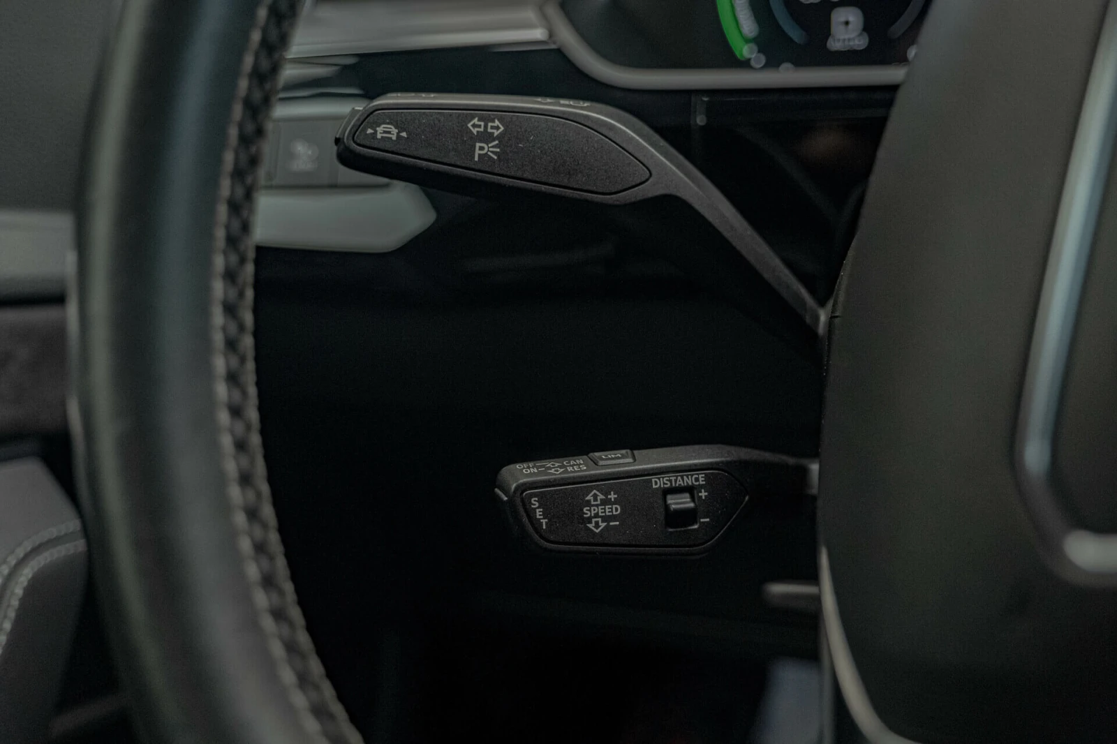 Audi E-Tron 55/95kWh/Quattro/Advance//Distronic/Lane Ass | Mobile.bg   13