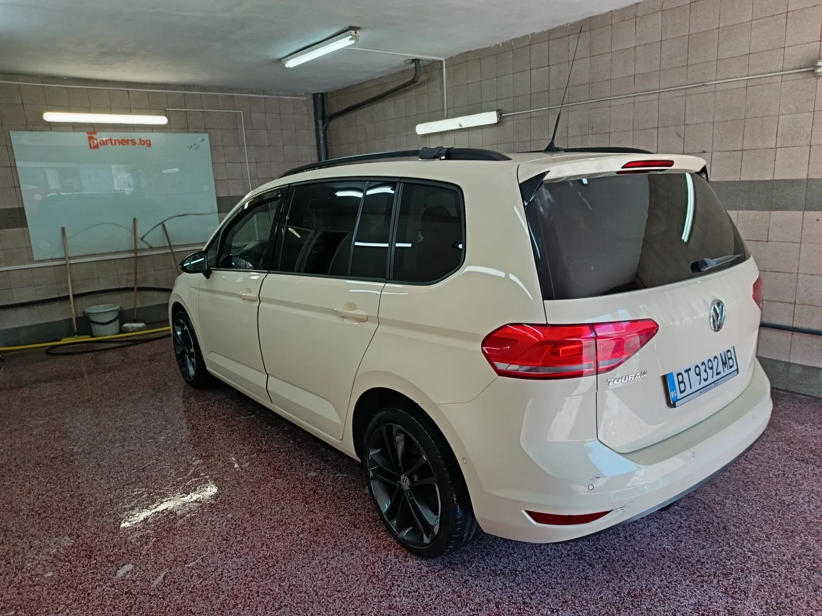 VW Touran  - изображение 4