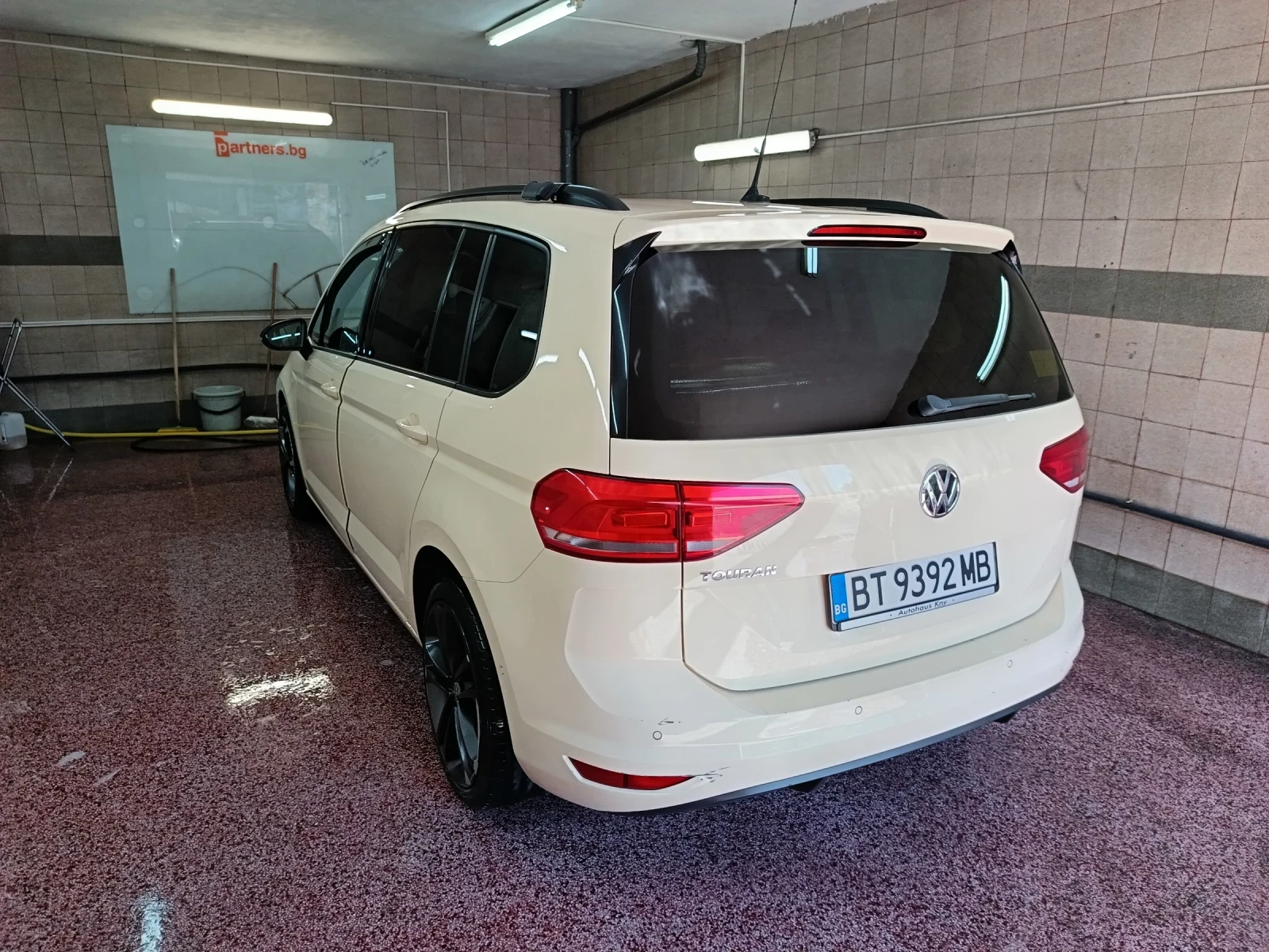 VW Touran  - изображение 5