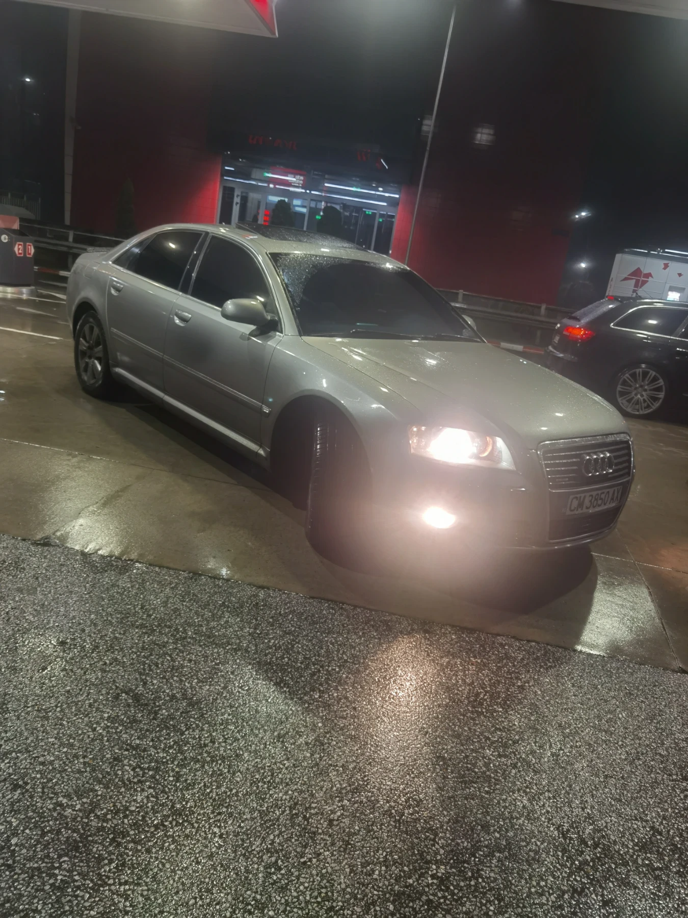 Audi A8 | Mobile.bg   2