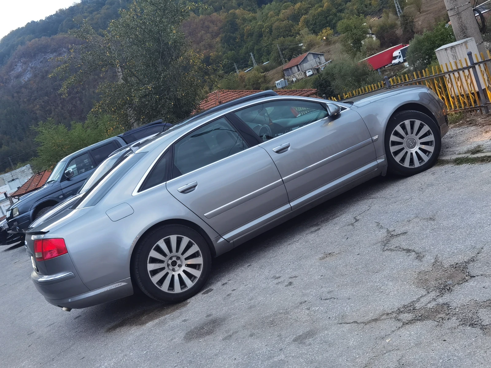 Audi A8 | Mobile.bg   8
