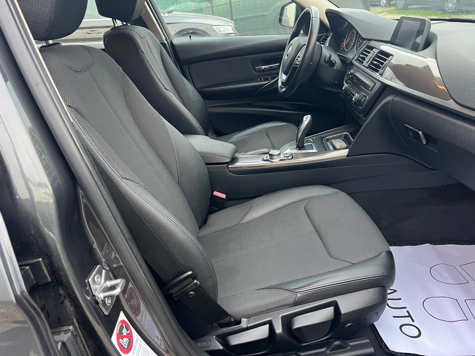 BMW 318 D-AUTOM.NAVI-FACE - изображение 9