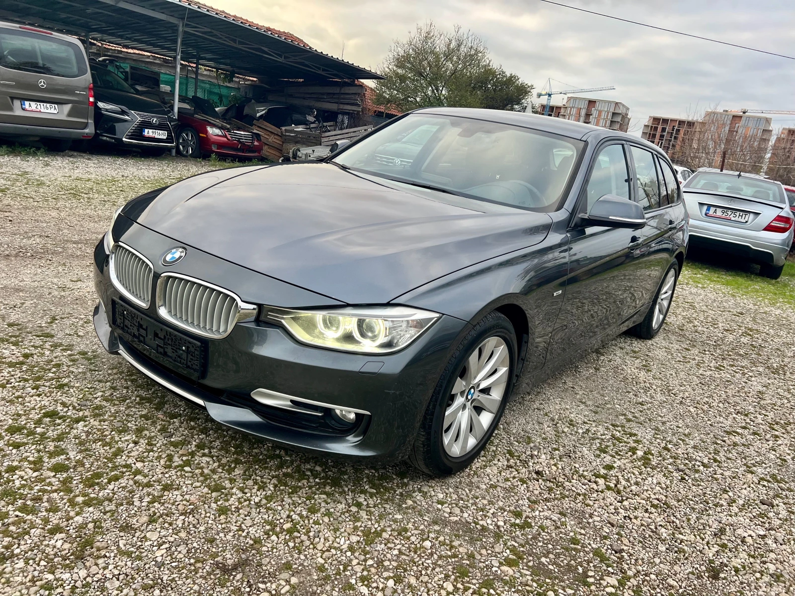 BMW 318 D-AUTOM.NAVI-FACE - изображение 3