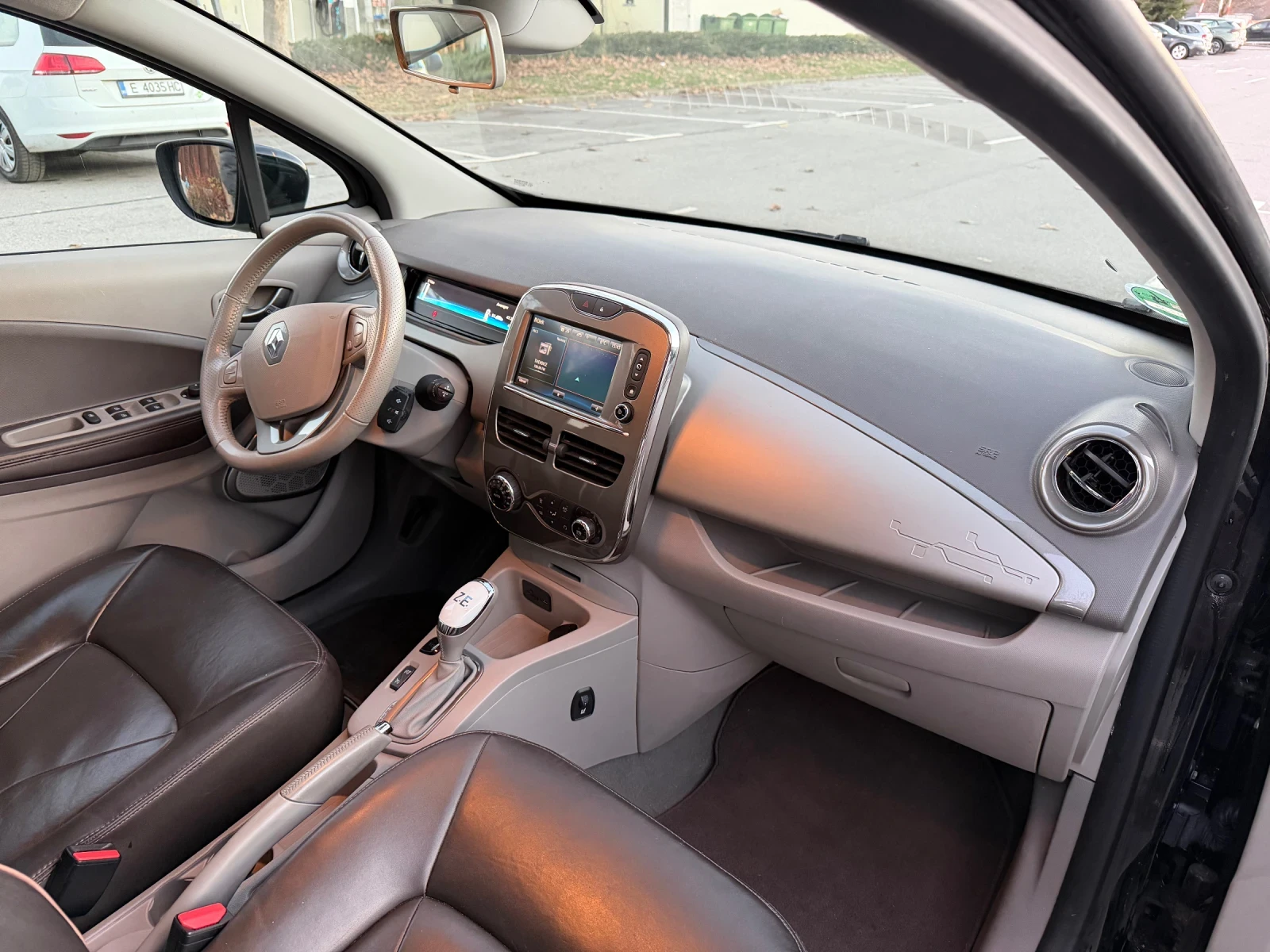 Renault Zoe 41kwh Bose ������ ���������� ���� �������  | Mobile.bg � ����������� 11