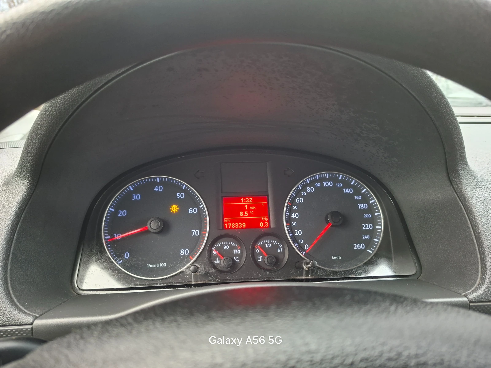 VW Caddy 1, 6 BENZIN 102кс. - изображение 8