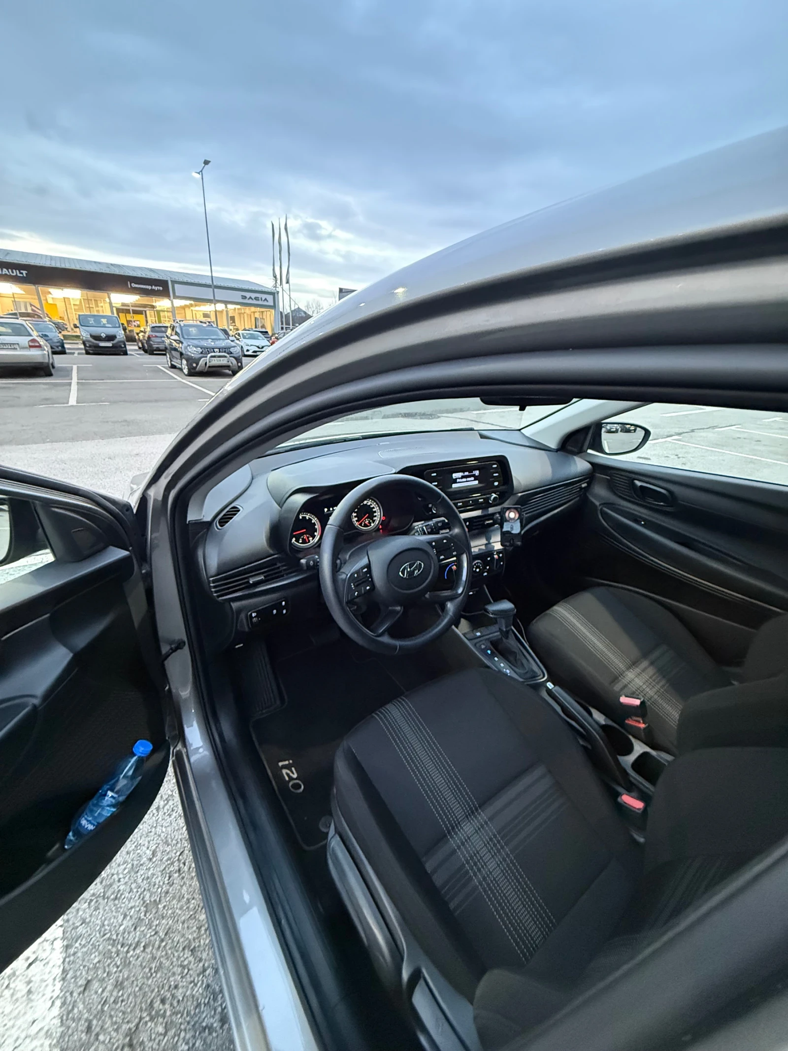 Hyundai I20, снимка 7 - Автомобили и джипове - 53700551