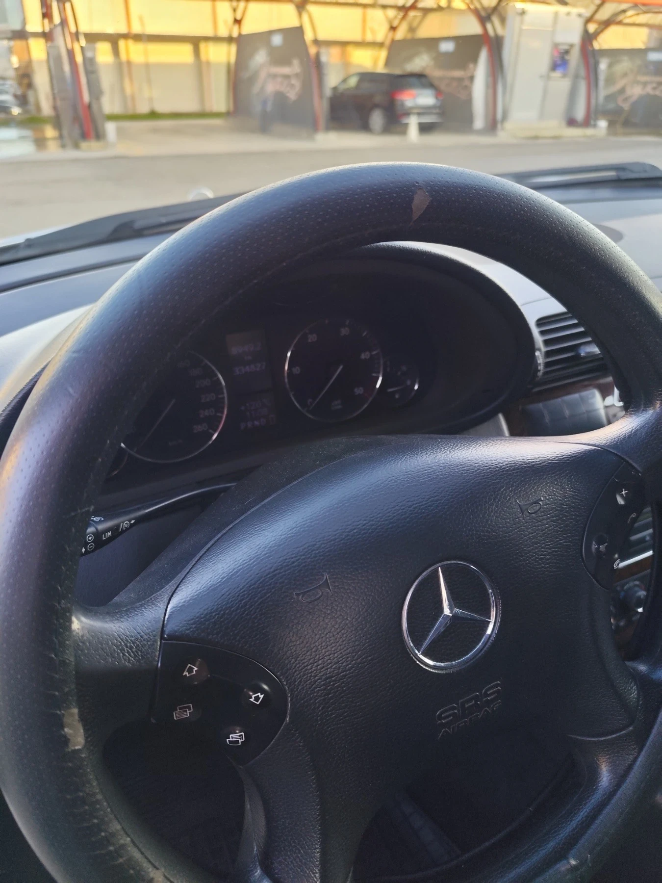 Mercedes-Benz 220 CDI, снимка 8 - Автомобили и джипове - 53740633