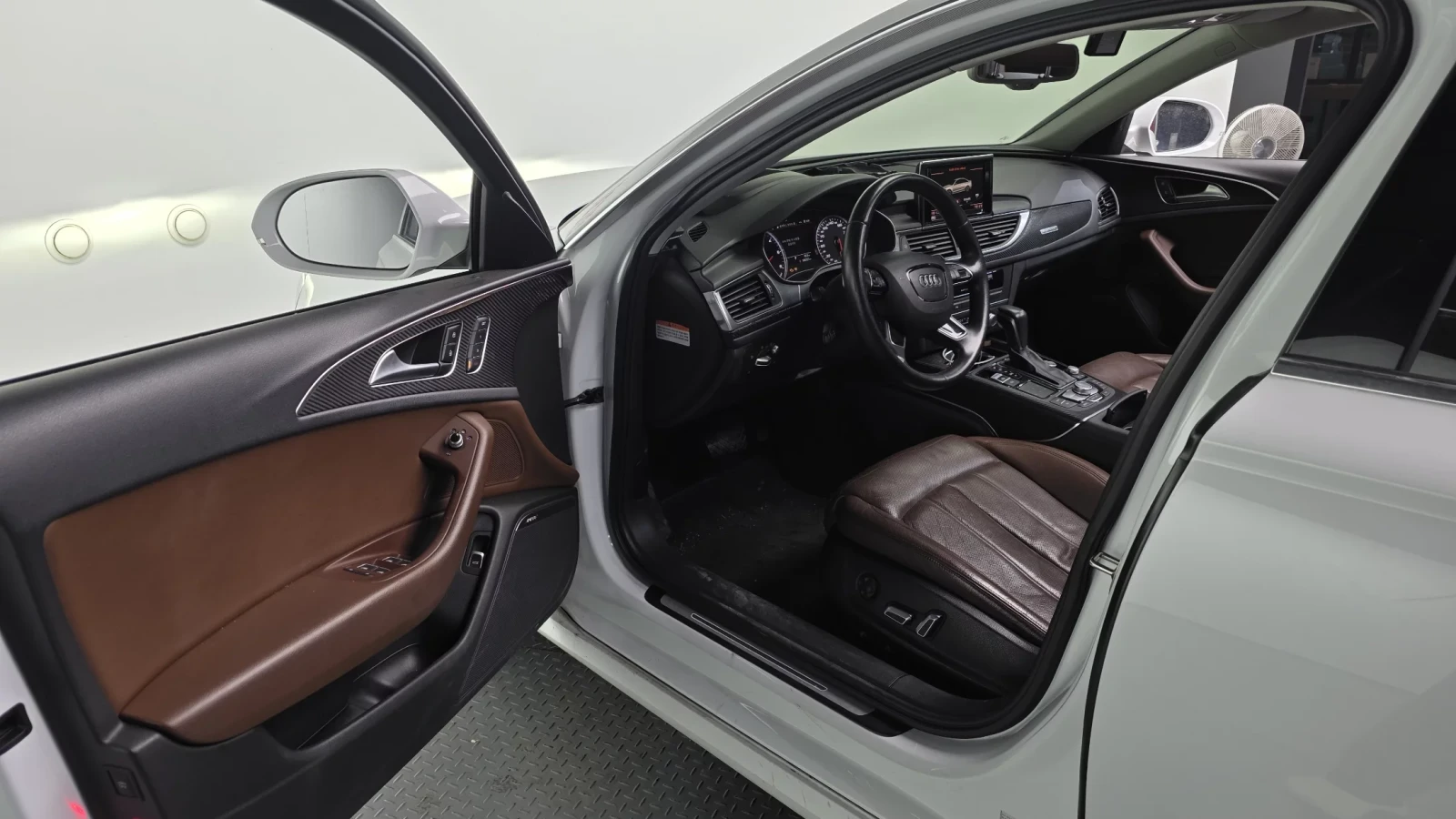 Audi A6 QUATTRO / BOSE / ОБДУХ / ПОДГРЕВИ / HEADUP, снимка 7 - Автомобили и джипове - 54060392