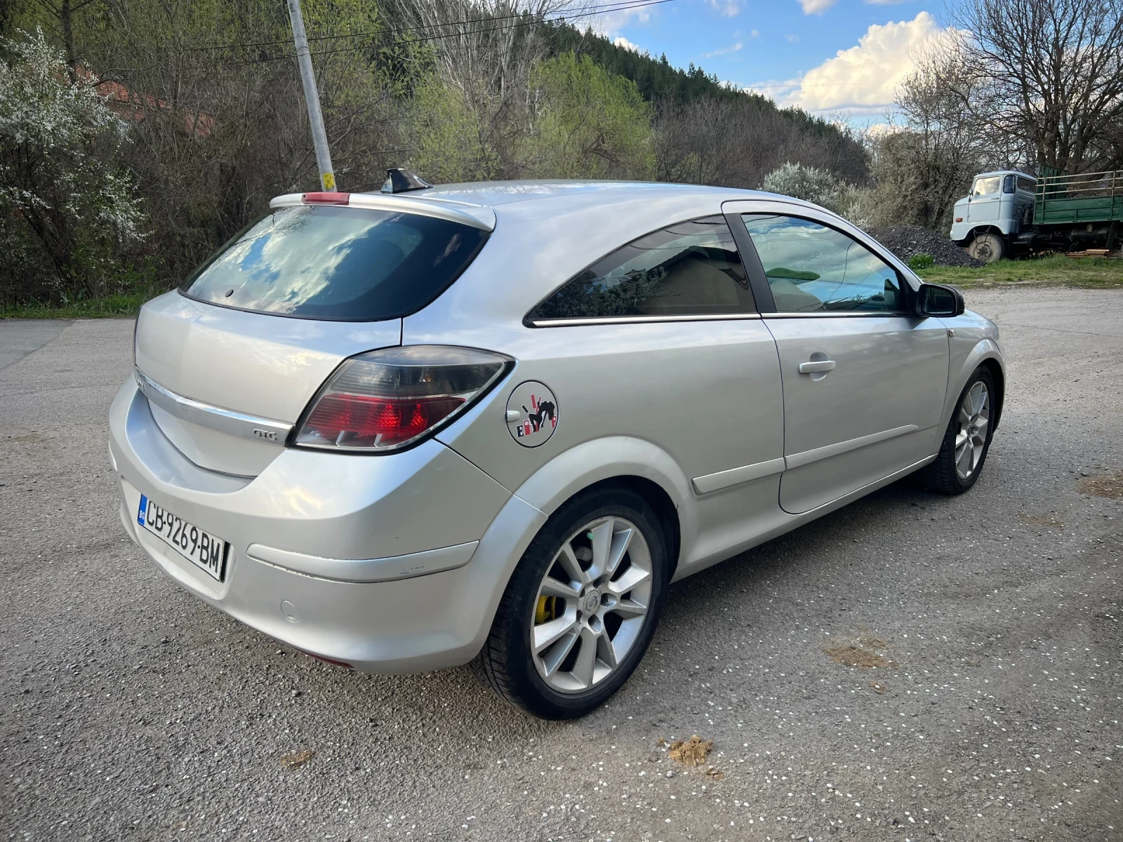 Opel Astra GTC, снимка 6 - Автомобили и джипове - 54158934