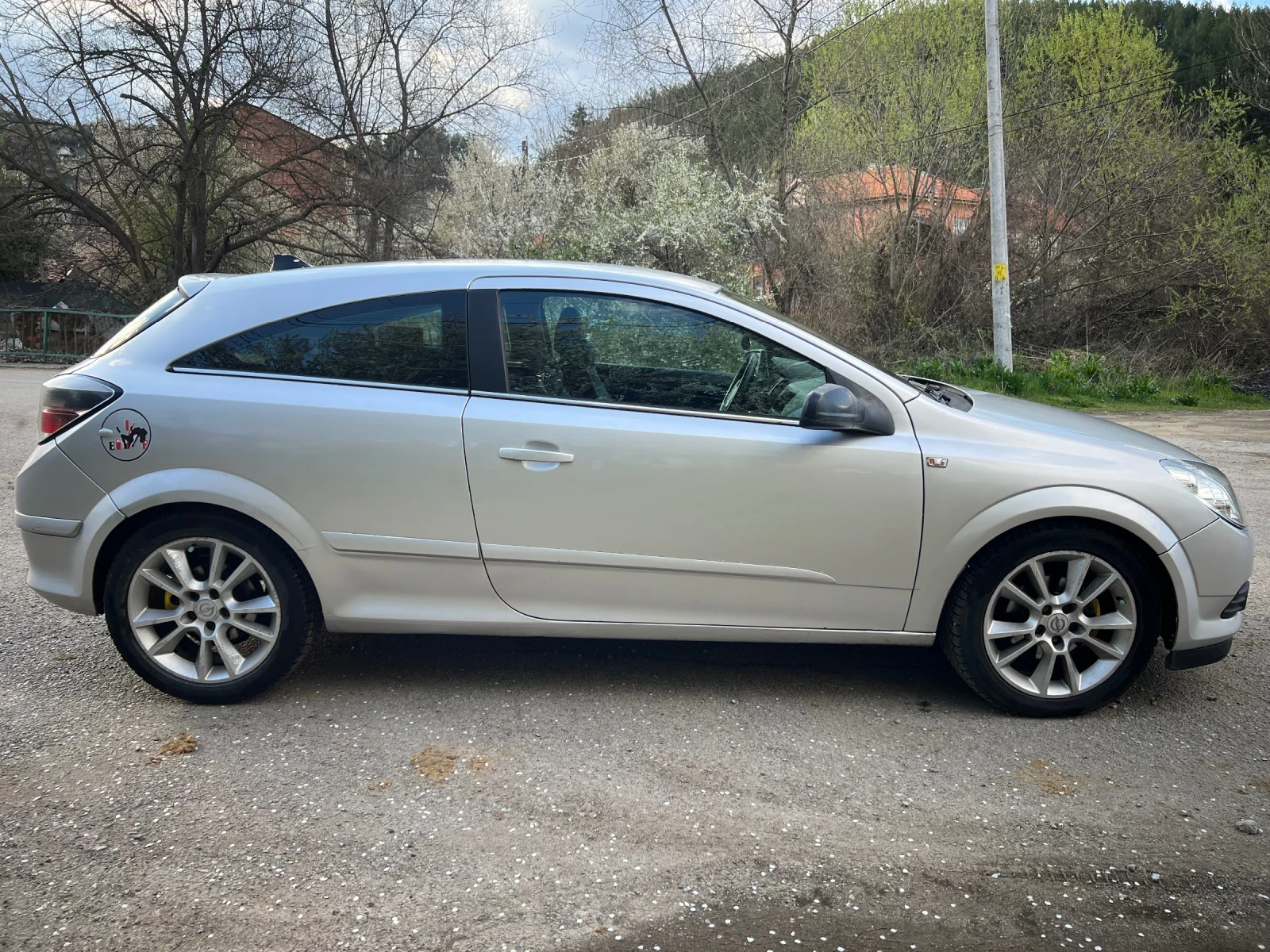 Opel Astra GTC, снимка 5 - Автомобили и джипове - 54158934