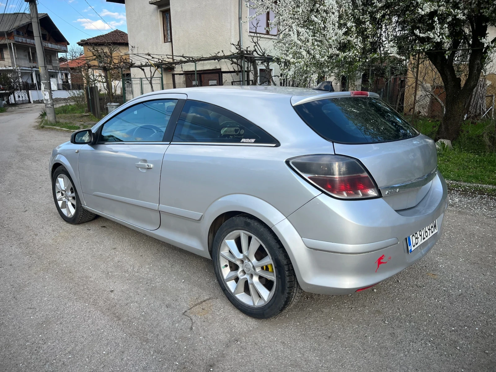 Opel Astra GTC, снимка 8 - Автомобили и джипове - 54158934
