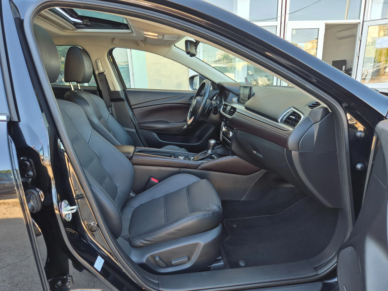 Mazda 6 2.2 SKYACTIVE ITALY FULL, снимка 12 - Автомобили и джипове - 54347035