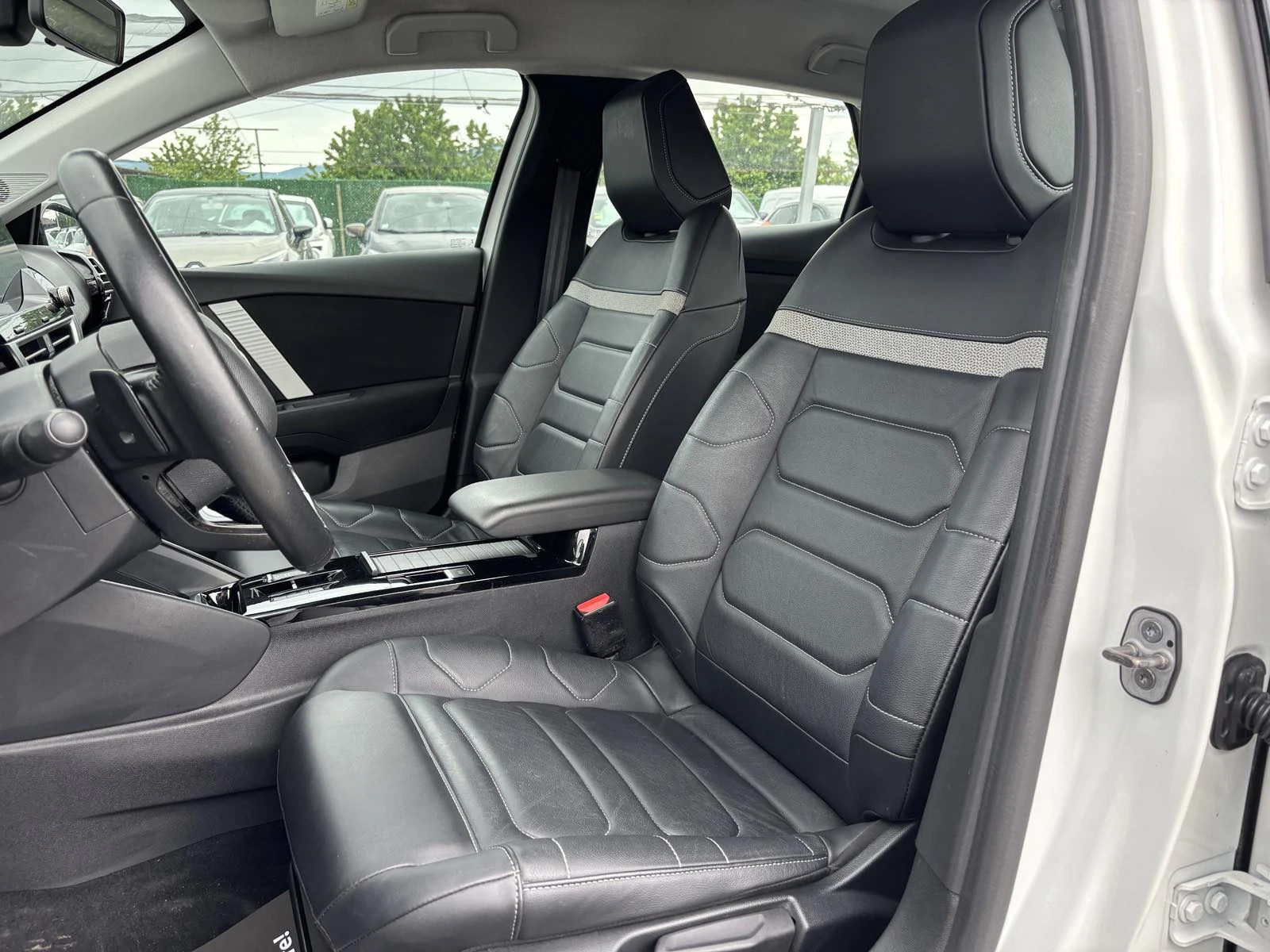 Citroen C4 1.5, Euro 6, Automatic, 2022, Нов внос, снимка 10 - Автомобили и джипове - 54619738