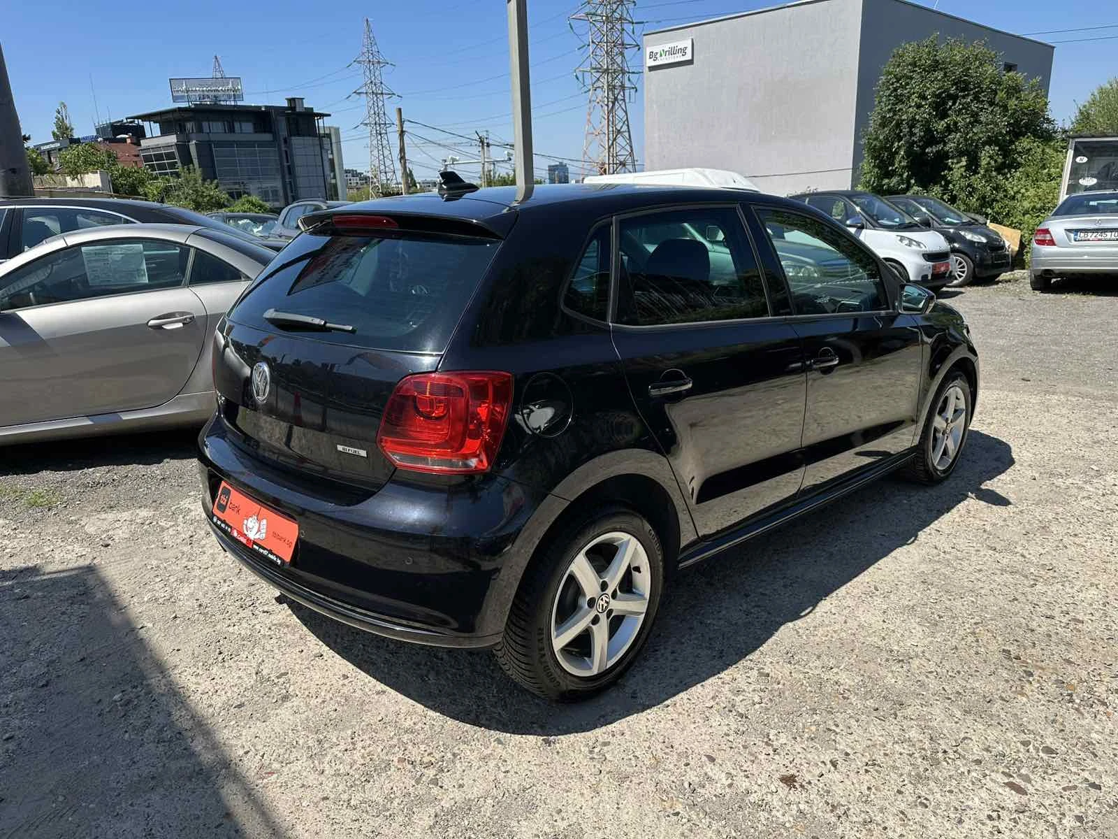 VW Polo 1.6Bifuel Навигация , снимка 4 - Автомобили и джипове - 55477784