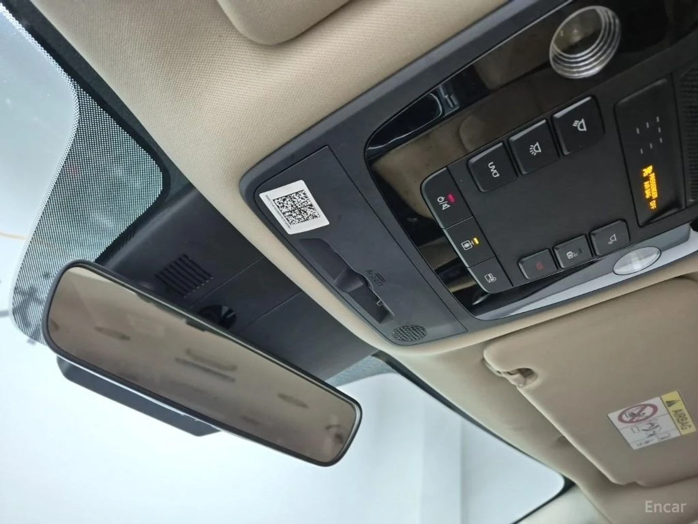 Kia Carnival * 9 МЕСТА* KEYLESS* Camera* ПОДГРЕВ* , снимка 12 - Автомобили и джипове - 55623811