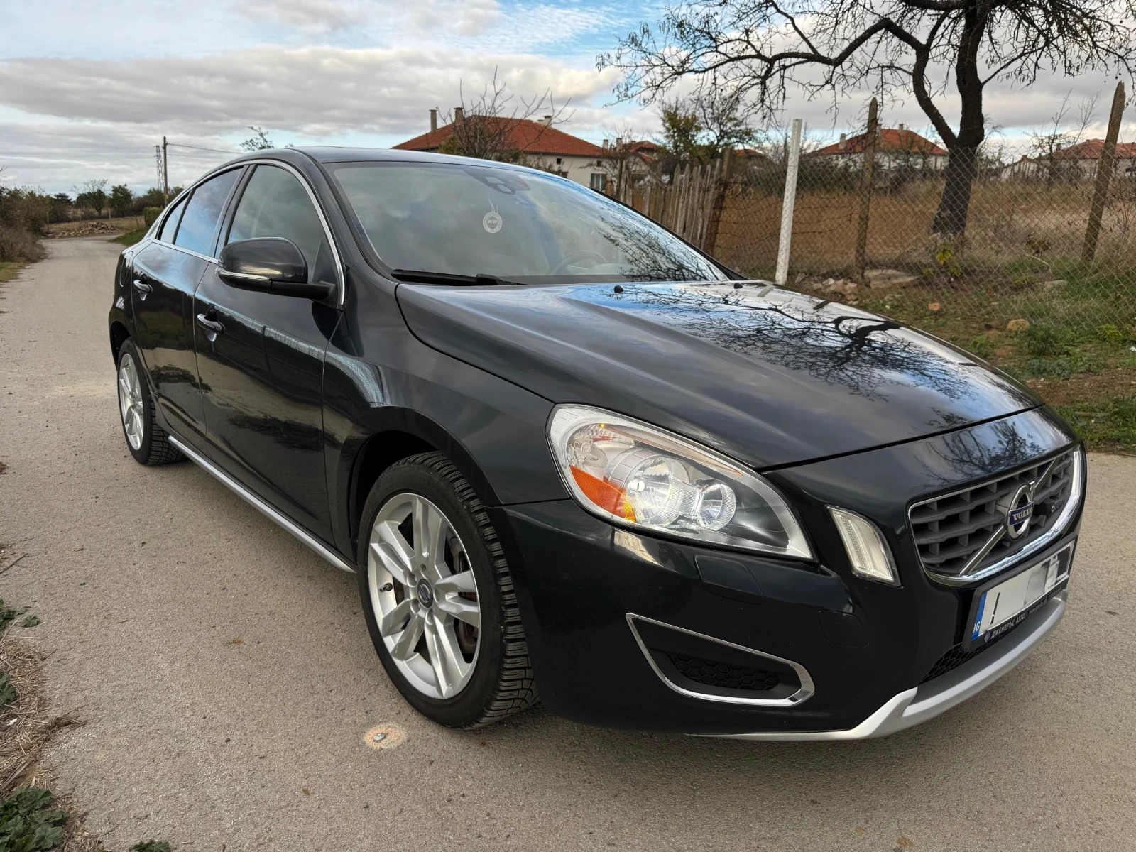 Volvo S60 2.5 T5, снимка 3 - Автомобили и джипове - 56673732