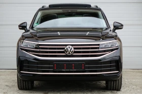 Обява за продажба на VW Touareg NEW MODEL* ELEGANCE* IQ HD MATRIX LIGHTS* PANO*  ~ 127 080 лв. - изображение 1
