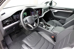 Обява за продажба на VW Touareg NEW MODEL* ELEGANCE* IQ HD MATRIX LIGHTS* PANO*  ~ 127 080 лв. - изображение 9