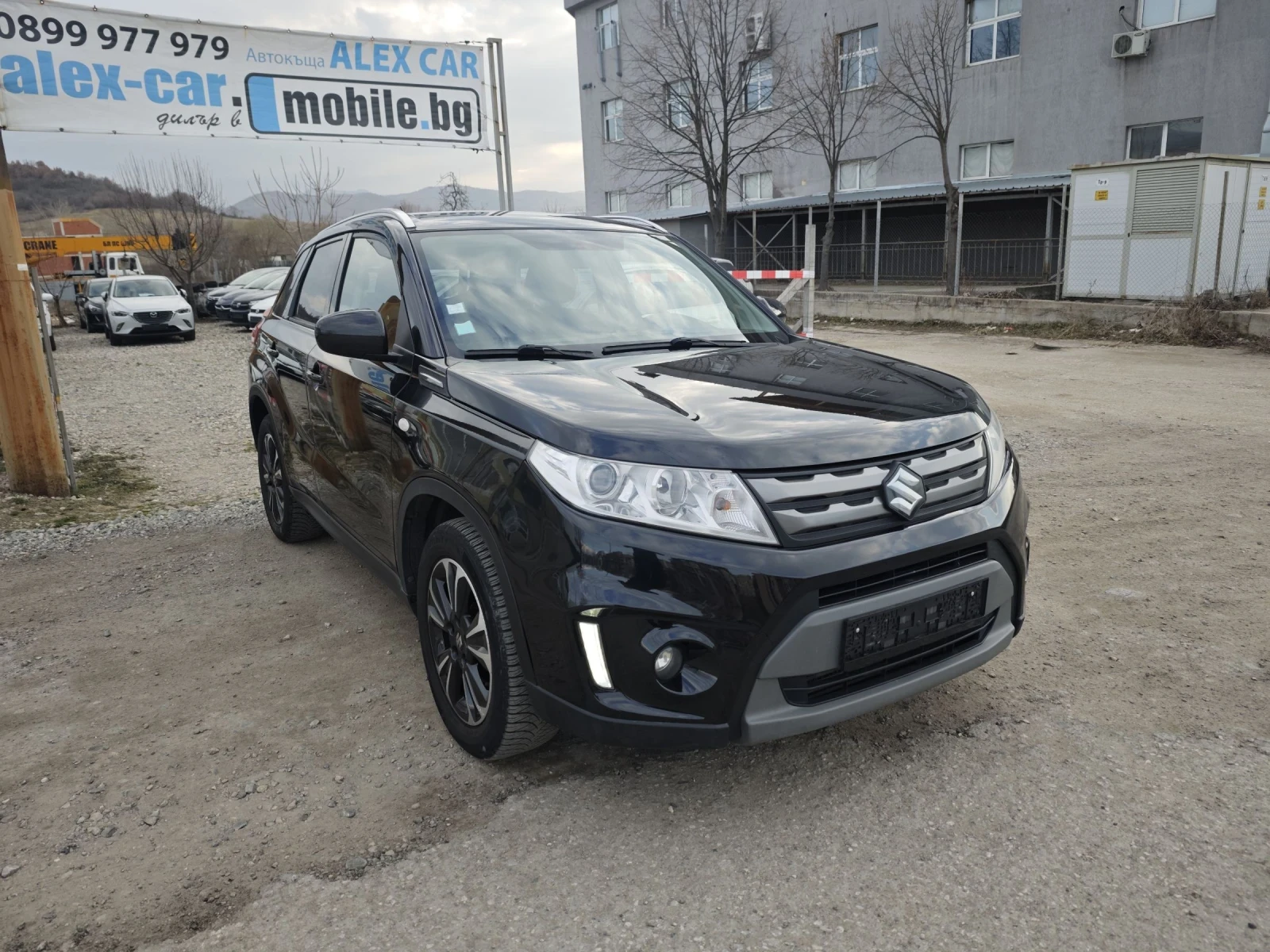Suzuki Vitara 4X4 AUTOMATIC  - изображение 2