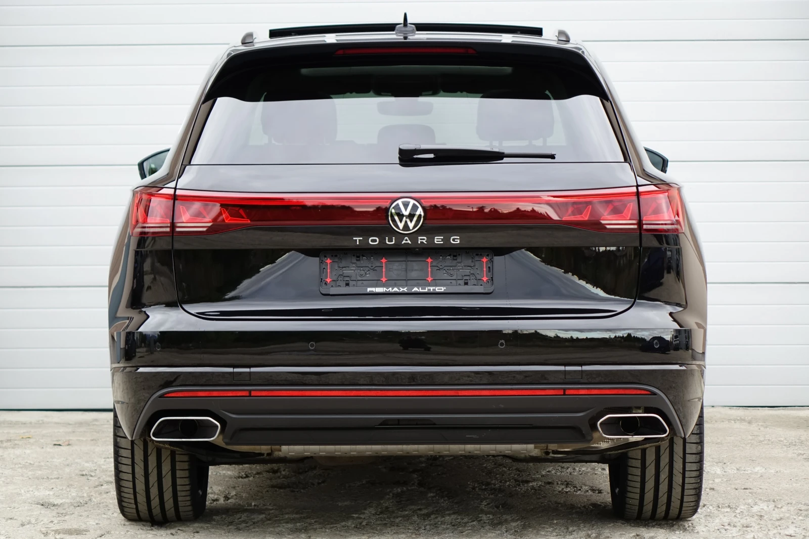 VW Touareg NEW MODEL* ELEGANCE* IQ HD MATRIX LIGHTS* PANO*  - изображение 8