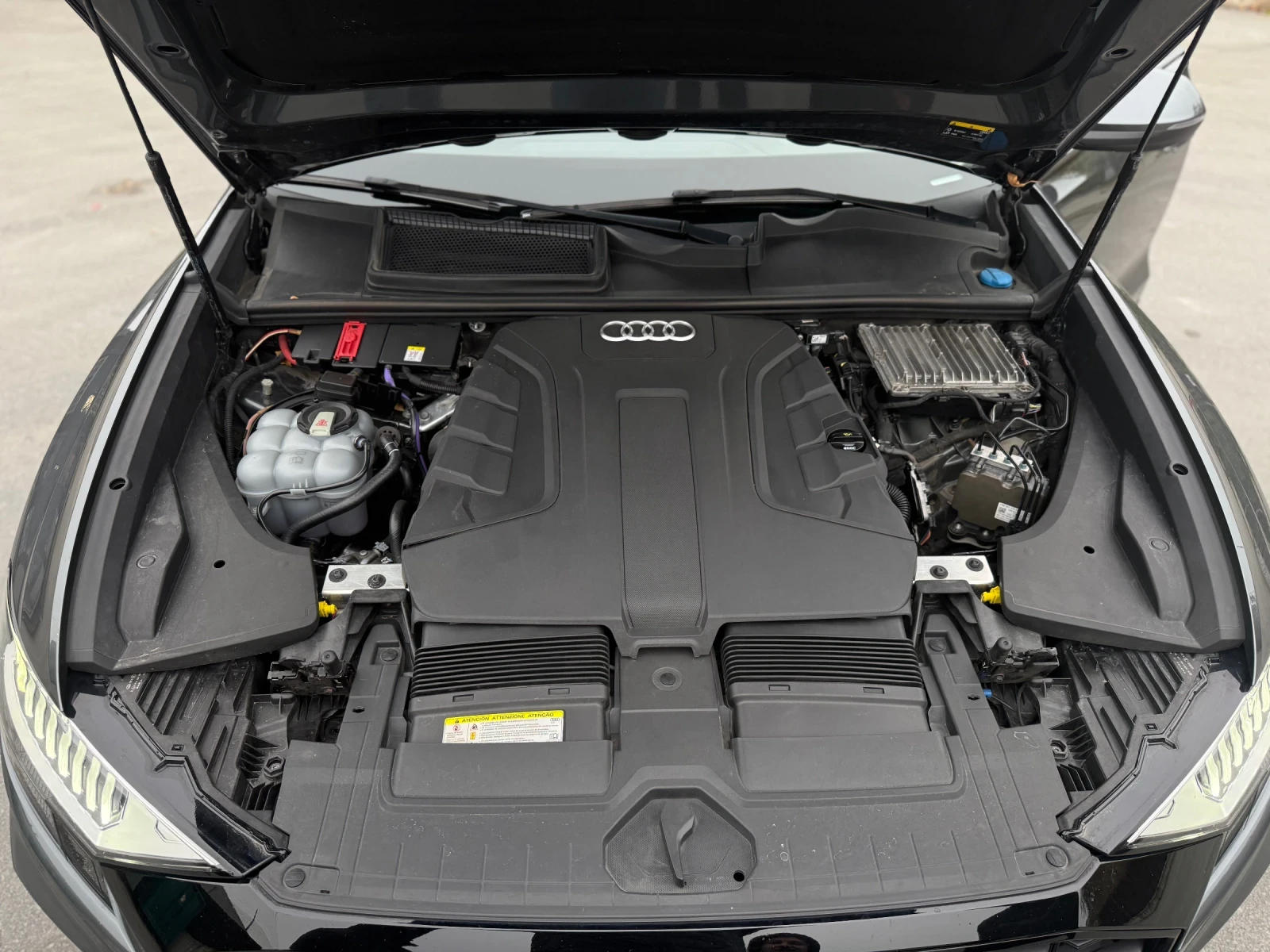 Audi Q8 50TDI S-Line+  - изображение 10