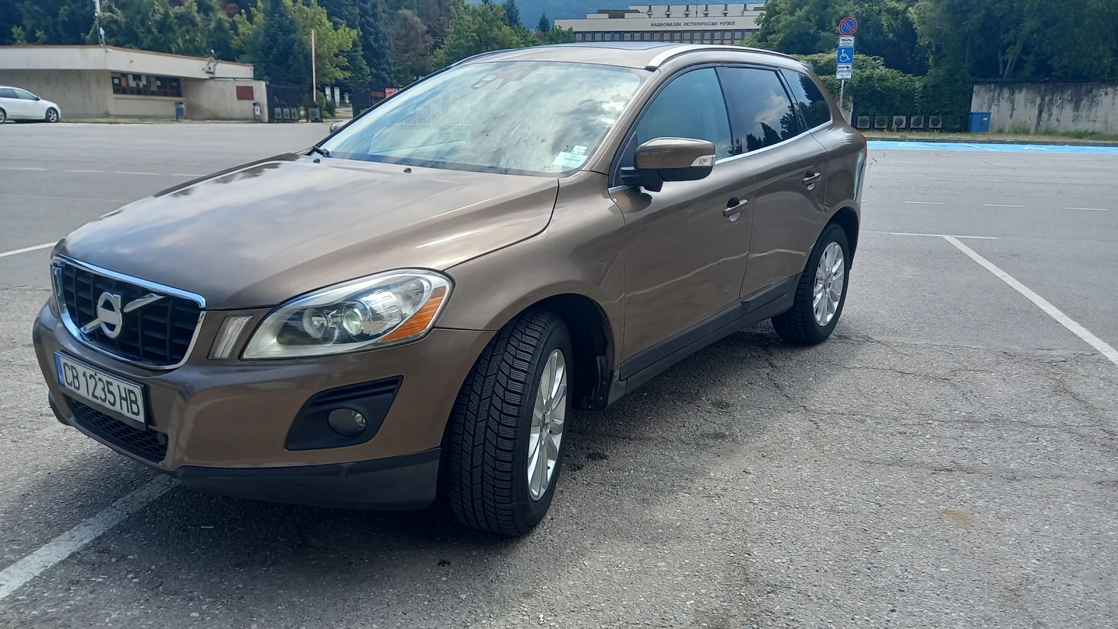 Volvo XC60 2.4cm 205ks.D5. AWD 4x4 PANORAMA AUTOMAT NAVI., снимка 3 - Автомобили и джипове - 52619730