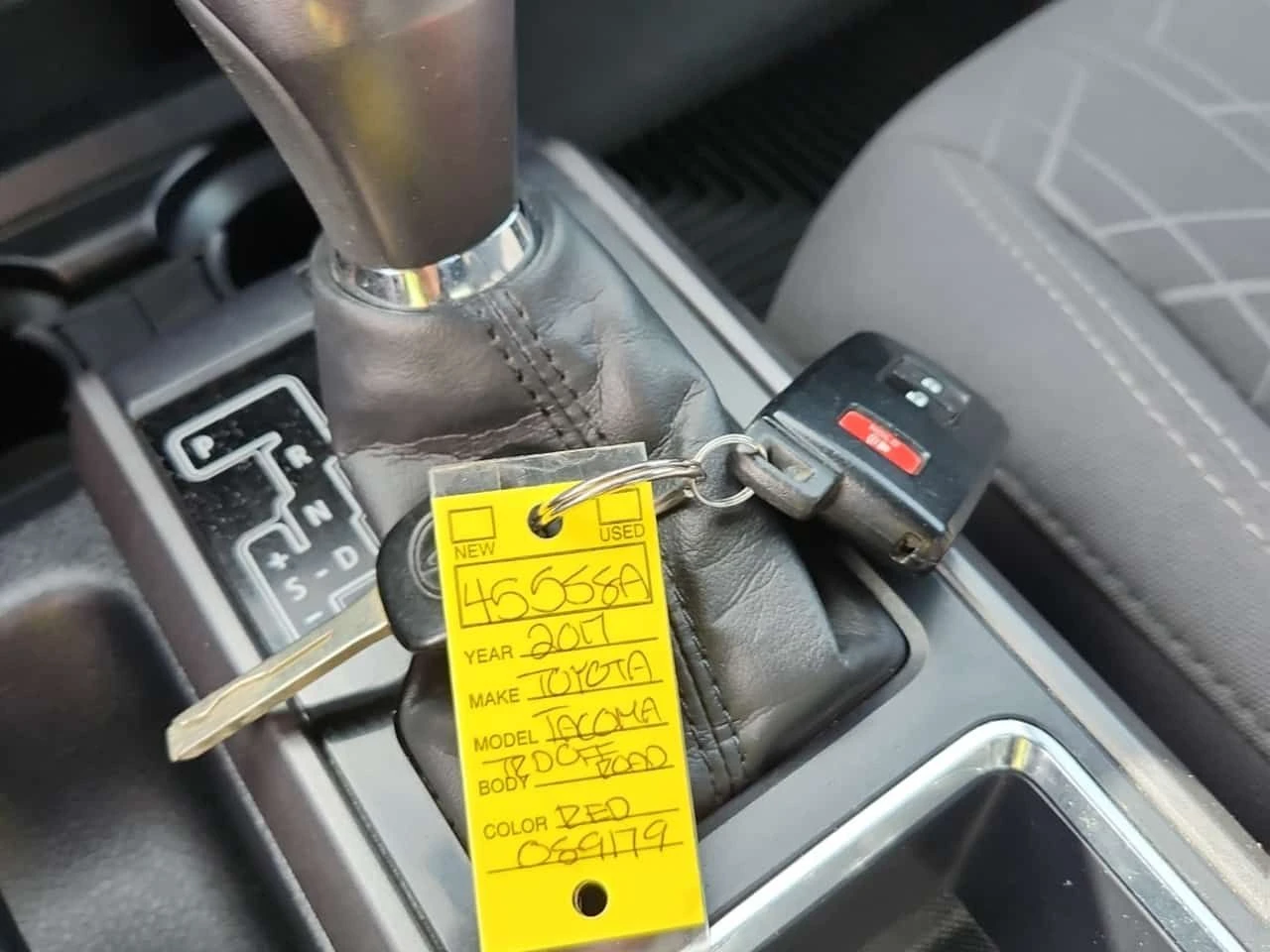 Toyota Tacoma * SR5 * ГЛАВНО ПРЕДСТАВИТЕЛСТВО* , снимка 8 - Автомобили и джипове - 54368861