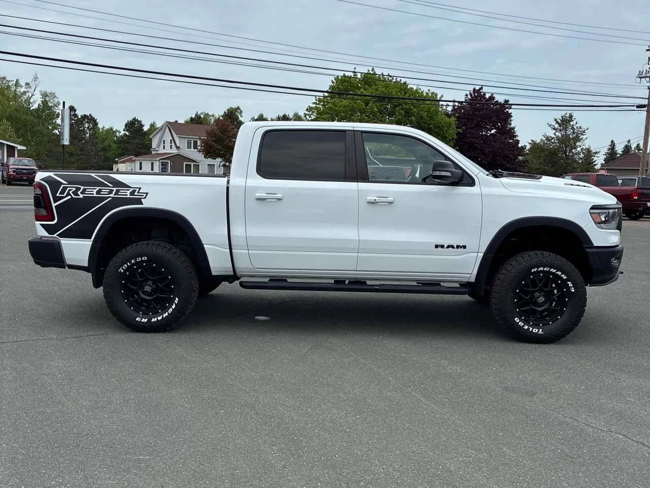 Dodge RAM 1500 REBEL * ГЛАВНО ПРЕДСТАВИТЕЛСТВО НА DODGE* , снимка 4 - Автомобили и джипове - 54879978
