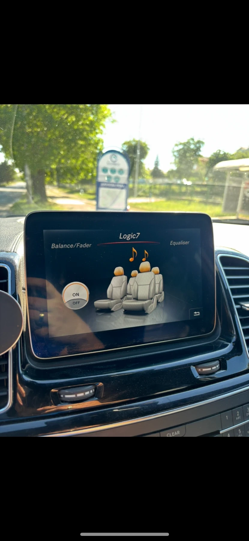 Mercedes-Benz GLE 350 COUPE, 360-CAMERA, 9-G, PANORAMA, AMG LINE, DISTRO, снимка 14 - Автомобили и джипове - 55038985