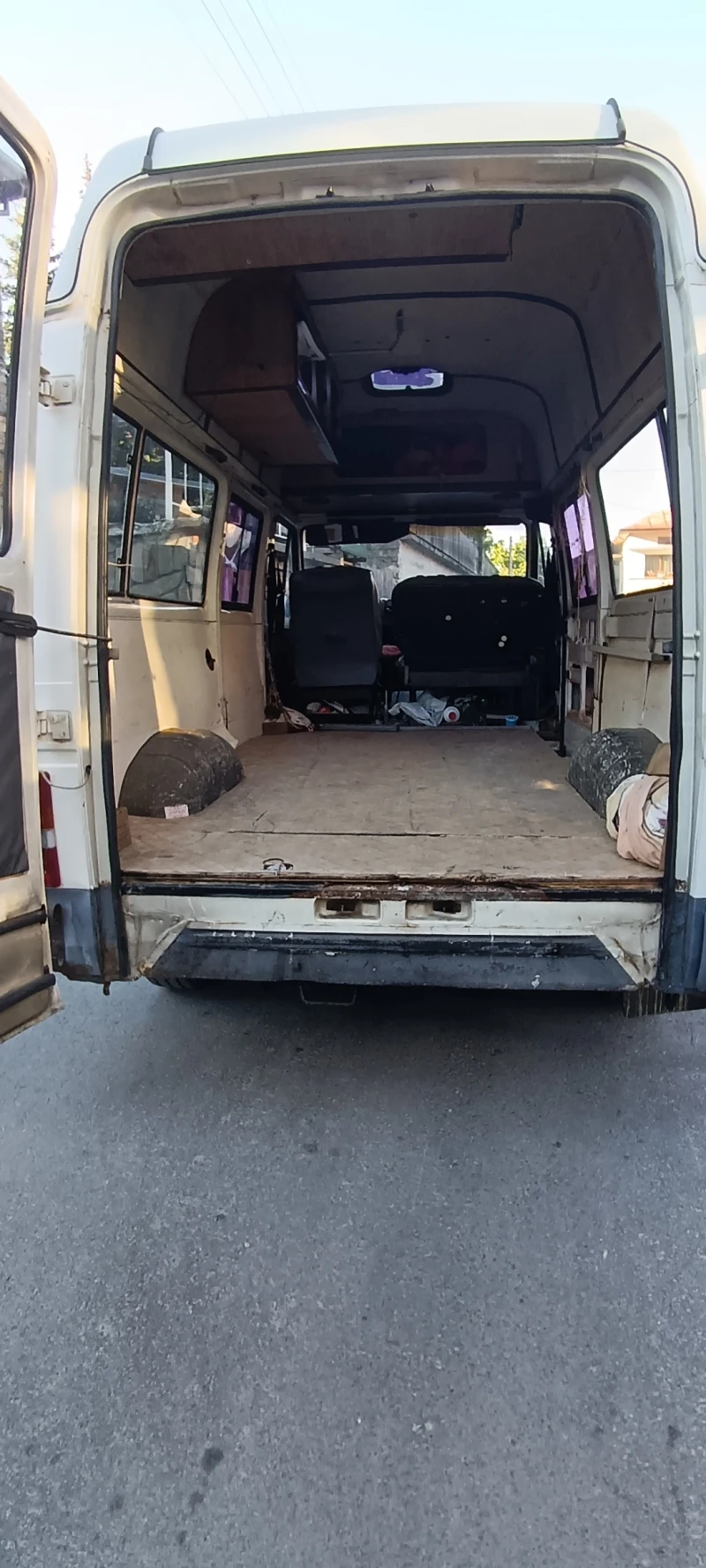 Renault Trafic, снимка 4 - Бусове и автобуси - 52475505