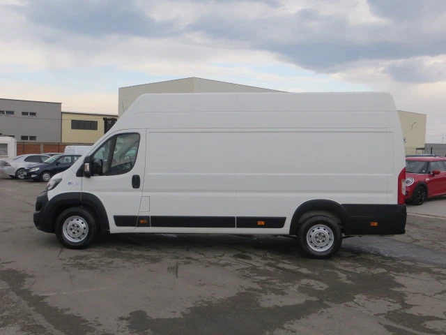 Peugeot Boxer 2,2 HDI EURO 6D МАКСИ, снимка 2 - Бусове и автобуси - 40354323