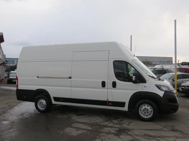 Peugeot Boxer 2,2 HDI EURO 6D МАКСИ, снимка 5 - Бусове и автобуси - 40354323