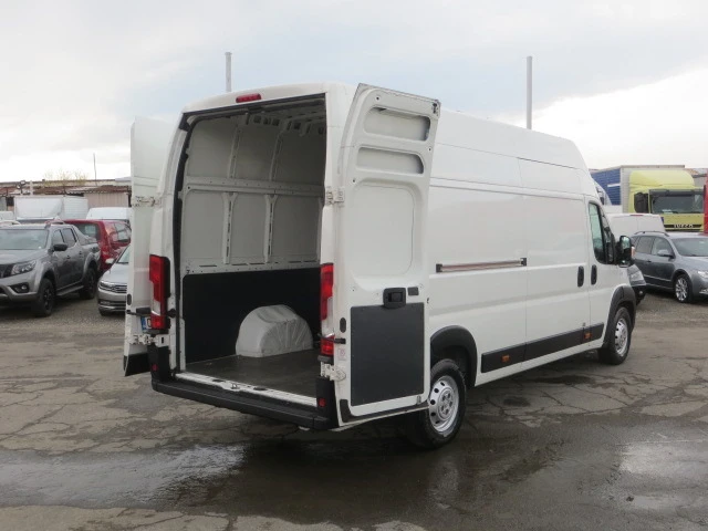 Peugeot Boxer 2,2 HDI EURO 6D МАКСИ, снимка 17 - Бусове и автобуси - 40354323