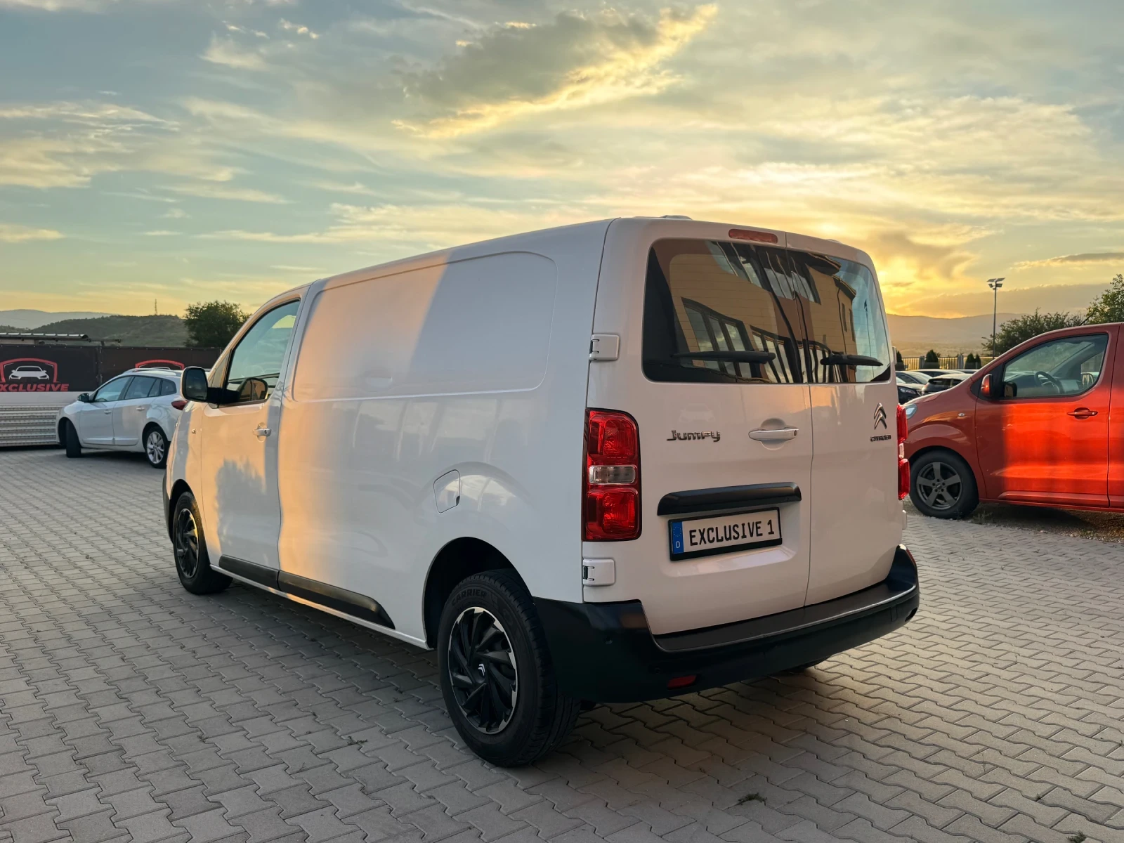 Citroen Jumpy 2.0HDI AVTOMAT CAMERA FULL, снимка 3 - Бусове и автобуси - 53637520
