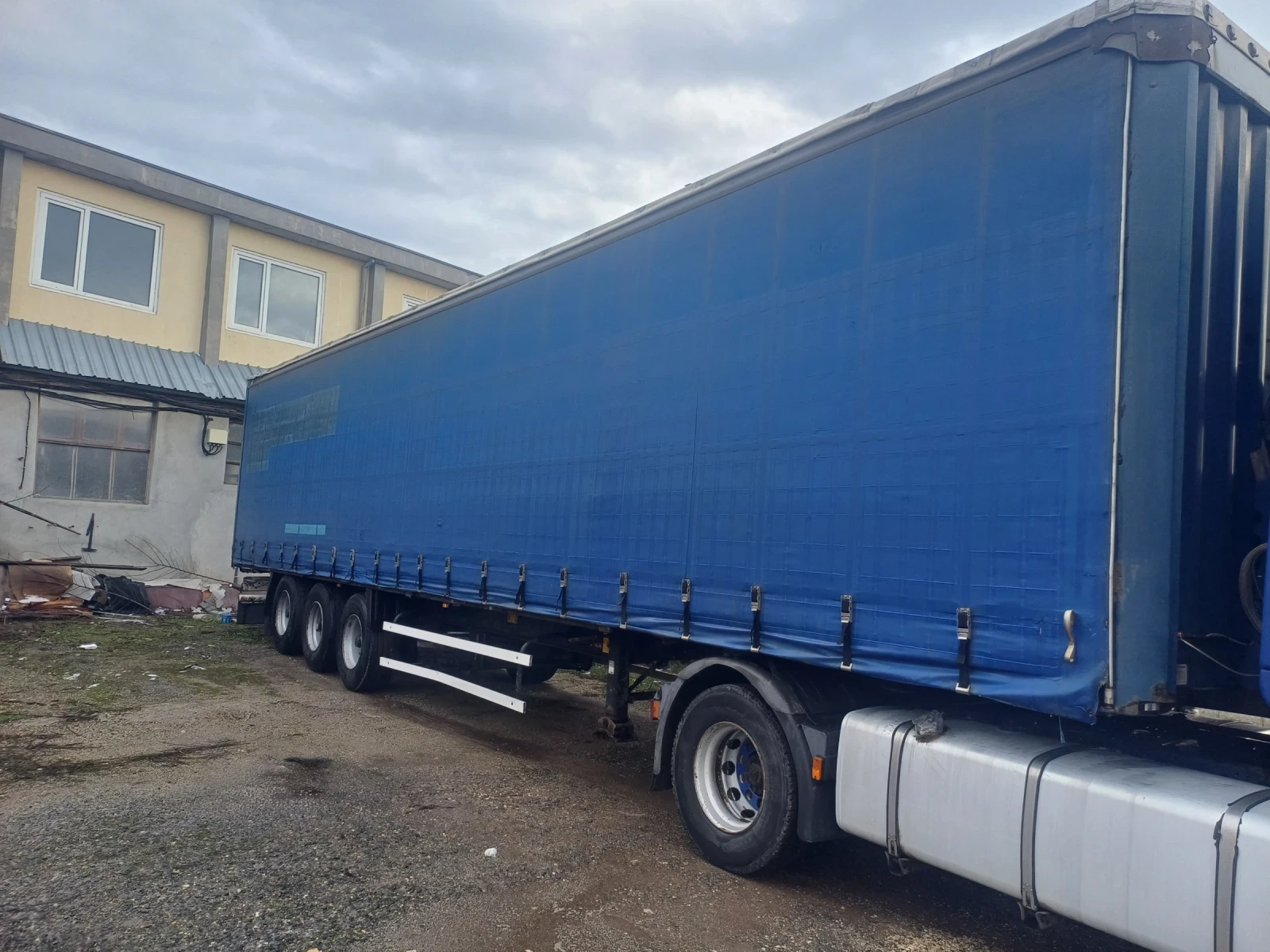 Iveco Stralis Влекач , снимка 7 - Камиони - 51286170