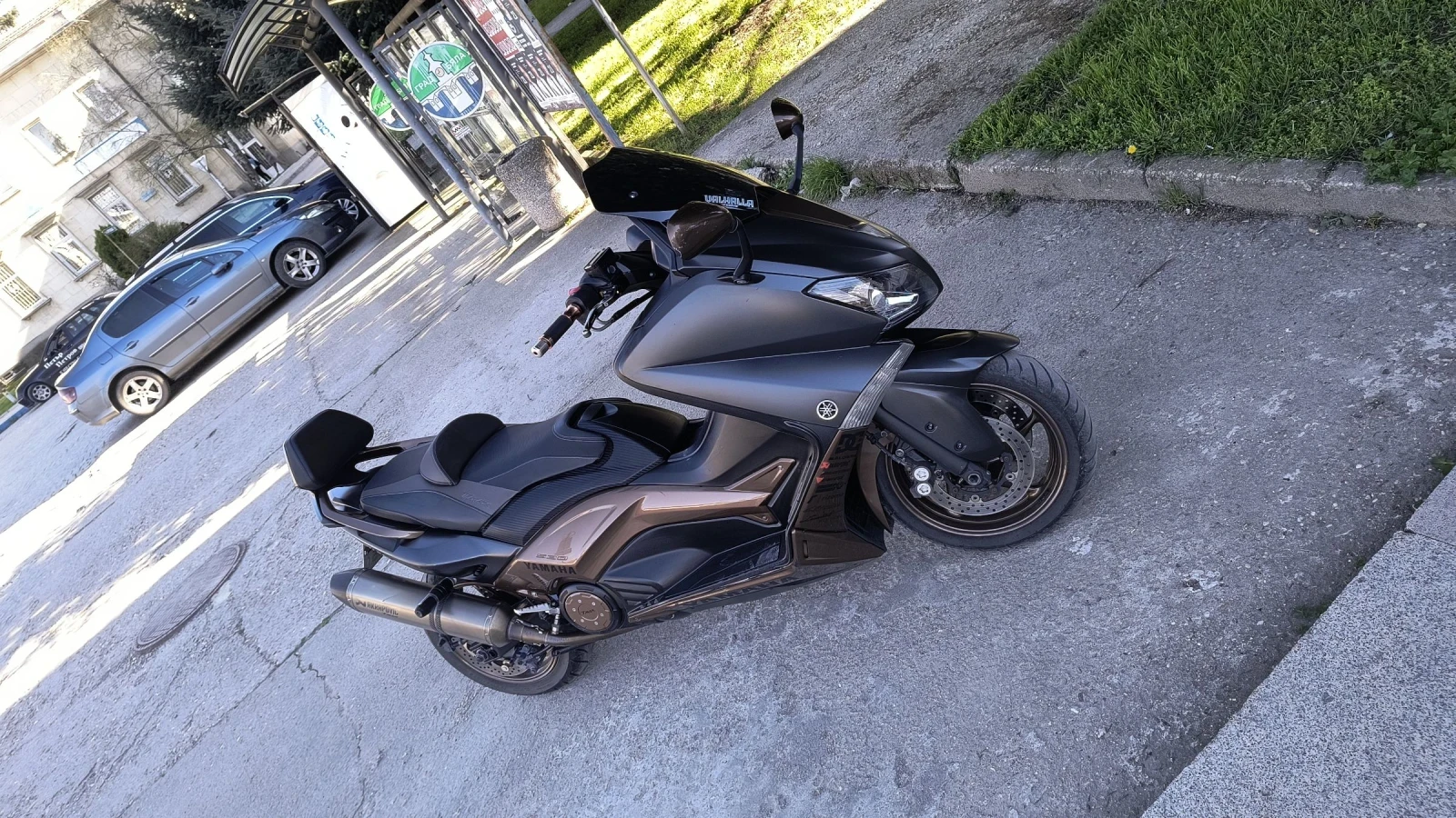 Yamaha T-max, снимка 12 - Мотоциклети и мототехника - 53835934