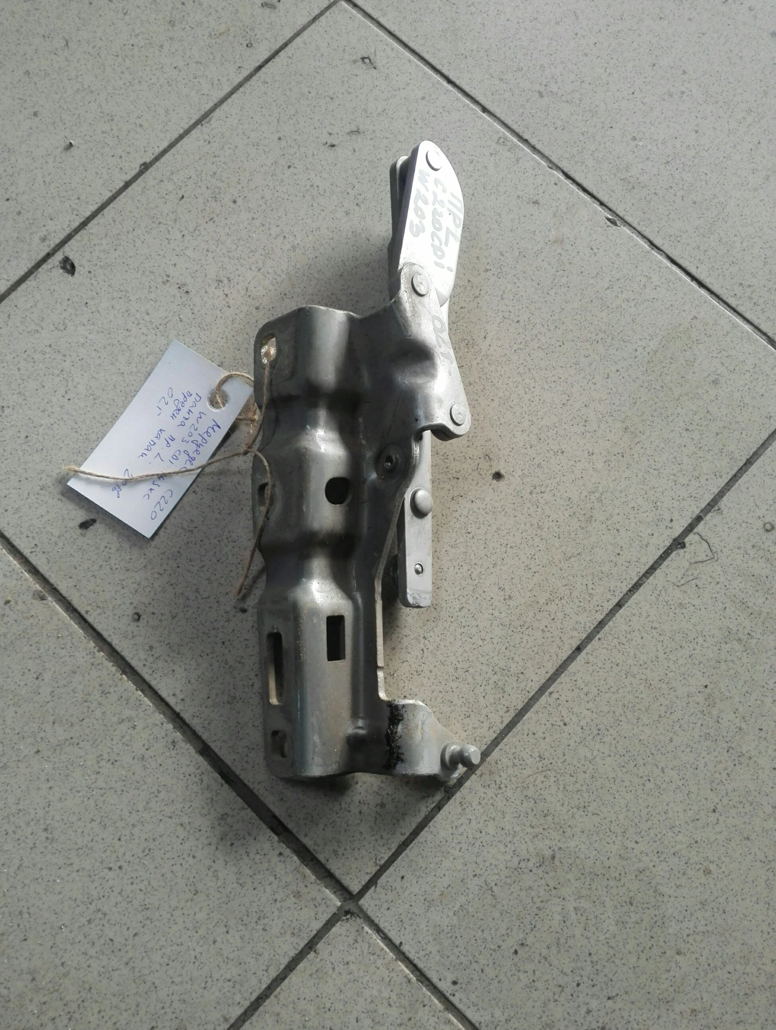      220 w203 | Mobile.bg   1