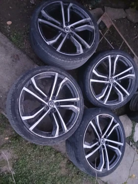 Гуми с джанти Continental 235/40R21, снимка 1