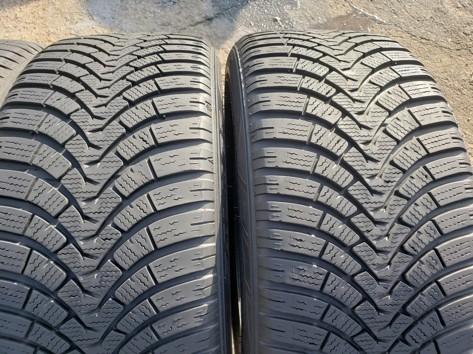  215/45R16 | Mobile.bg   2