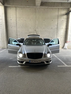 Mercedes-Benz E 320, снимка 1