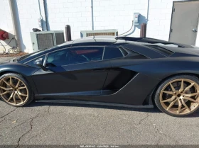Lamborghini Aventador 6.5L V-12 DOHC, VVT, 729HP All Wheel Drive, снимка 6