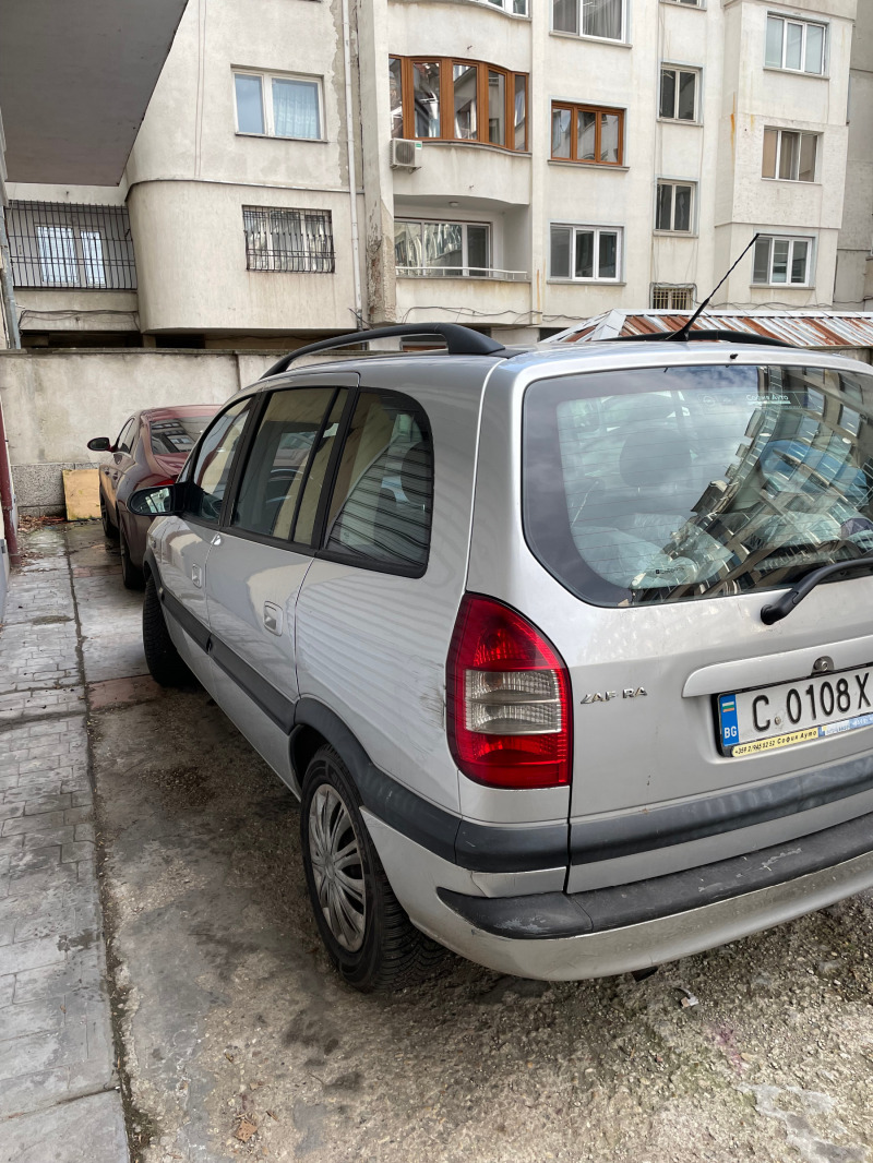 Opel Zafira, снимка 7 - Автомобили и джипове - 46082370
