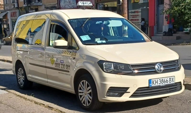 VW Caddy, снимка 1 - Автомобили и джипове - 47299632