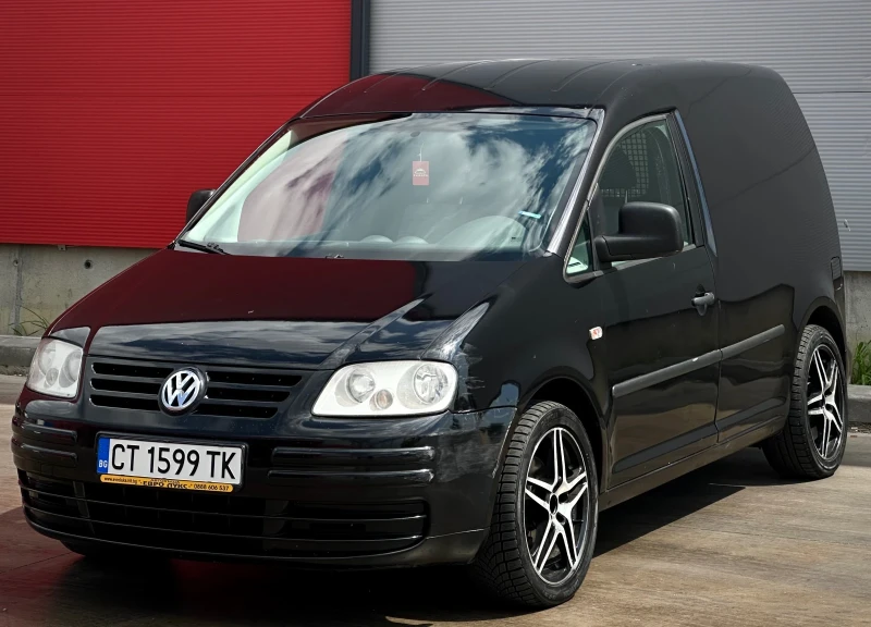 VW Caddy 1.9 101кс, снимка 3 - Автомобили и джипове - 47008347